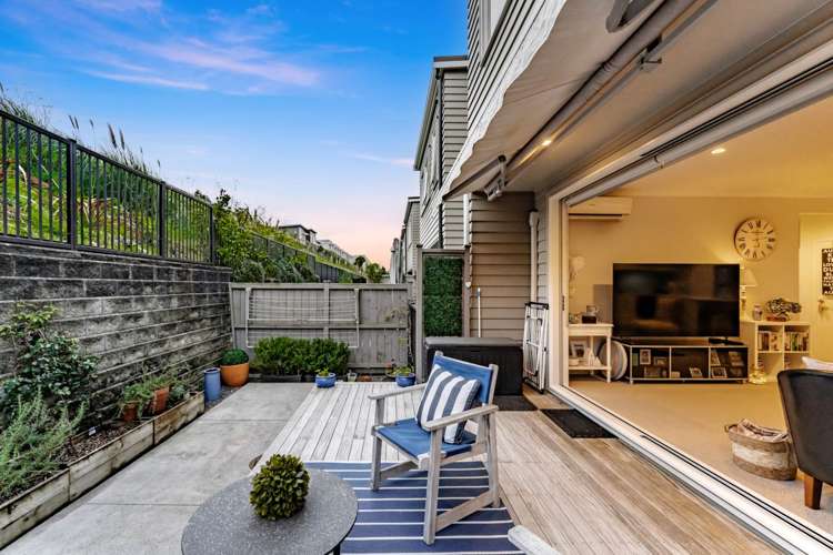 135 Barbarich Drive Stonefields_21