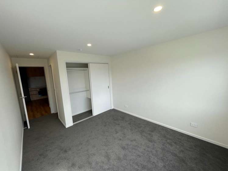 102/1 Dishys Road Flat Bush_7