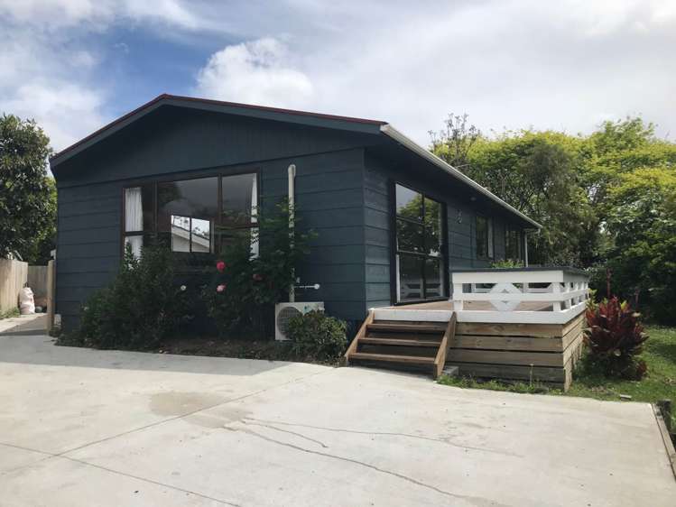 12 Rossiter Avenue Waiuku_0