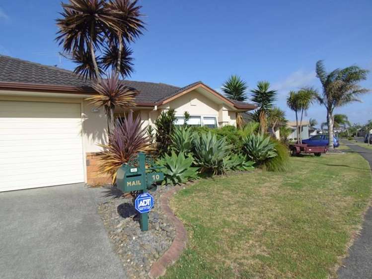 10 Aberdeen Crescent Wattle Downs_16