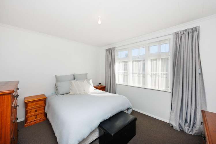 14 Forbury Avenue Takaro_16