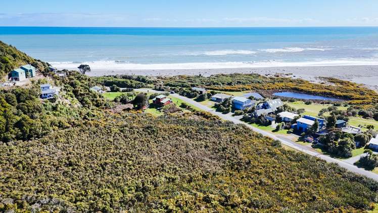 99 The Strand Okarito_27