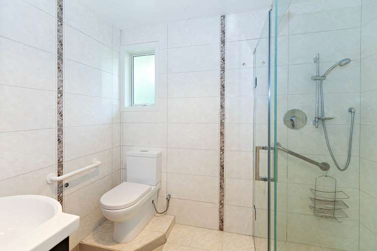 4 Wilsher Crescent Henderson_13