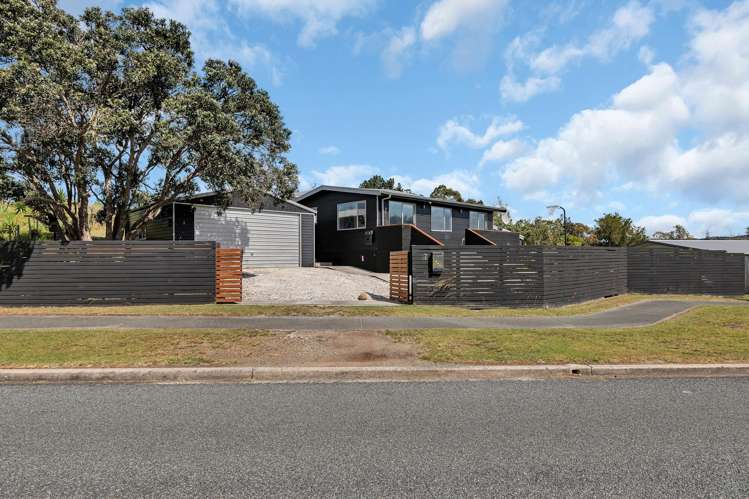 7 Tamure Place Ruakākā_1