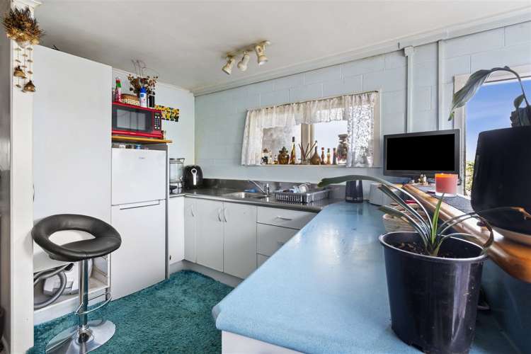 339 Tukapa Street Hurdon_16