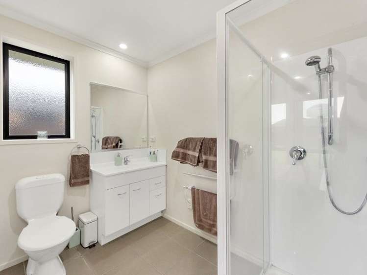 86 Farringdon Avenue Rototuna North_10