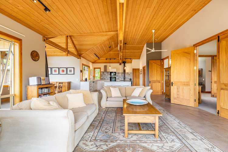 545 Hill Street South Hope_6