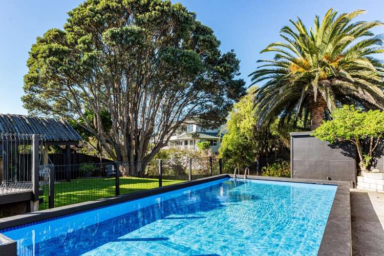 16 Manly Street Paraparaumu Beach_17