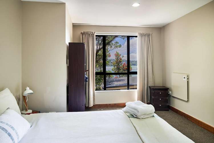 82 Paremata Road Paremata_15