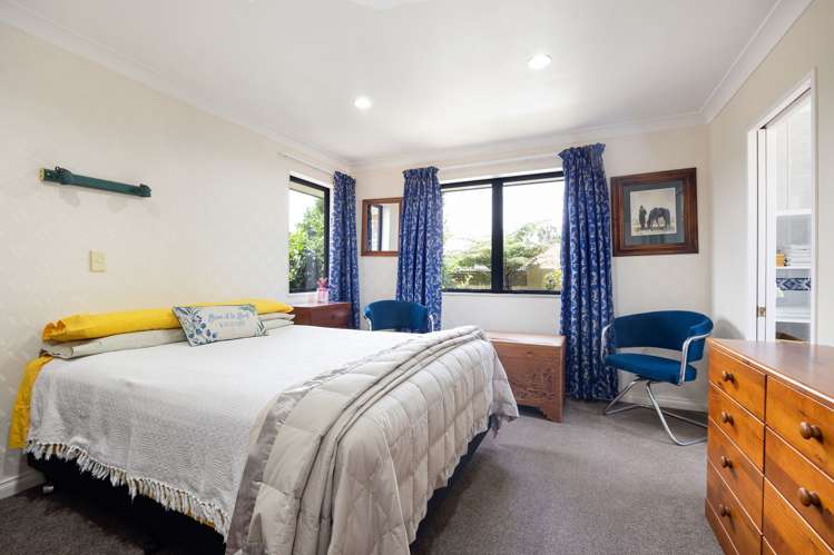 5 Newfield Drive Fairview Downs_6