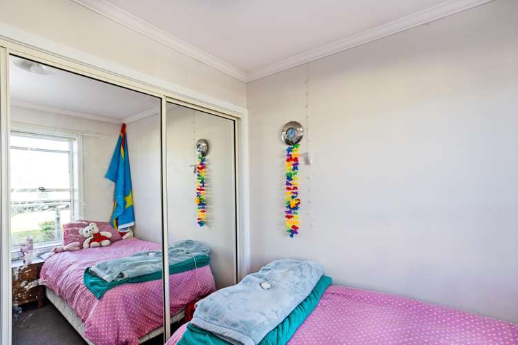 87 Lothian Crescent Strathern_12