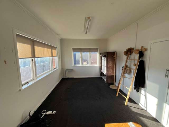 Unit A/425 Dominion Road Mt Eden_2