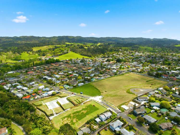 132 Bruce McLaren Road Henderson_10