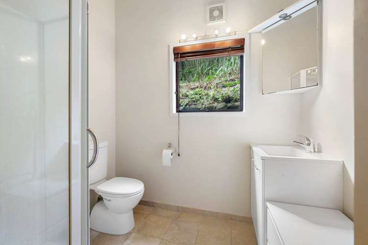 86 Hattaway Avenue Bucklands Beach_10