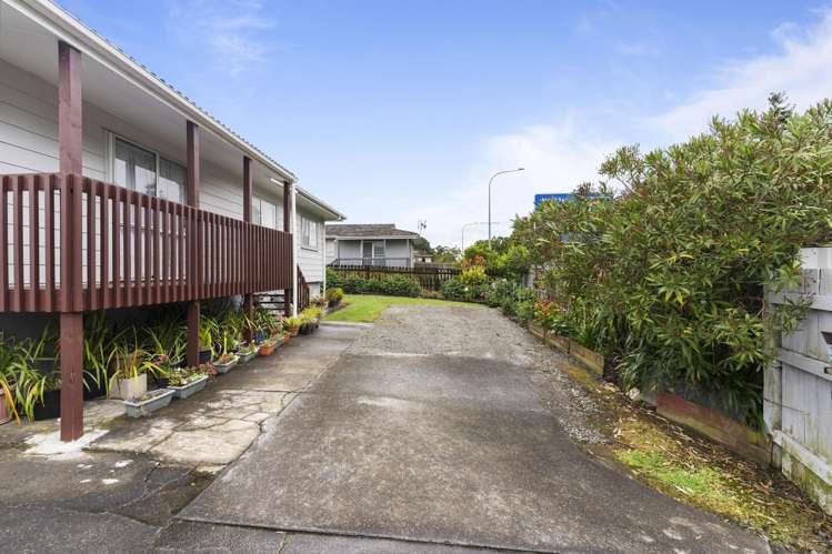 57 Te Irirangi Drive Clover Park_24