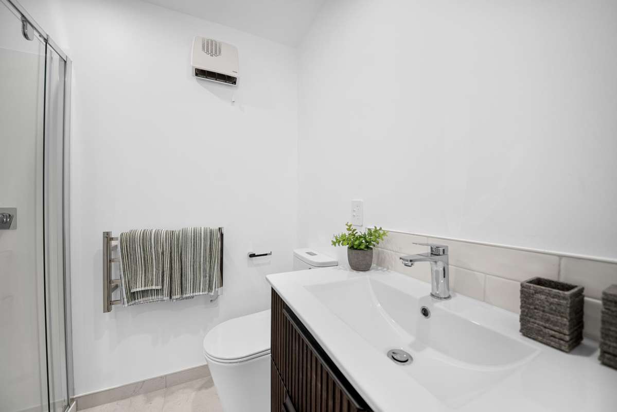 5/66 Burke Street_4