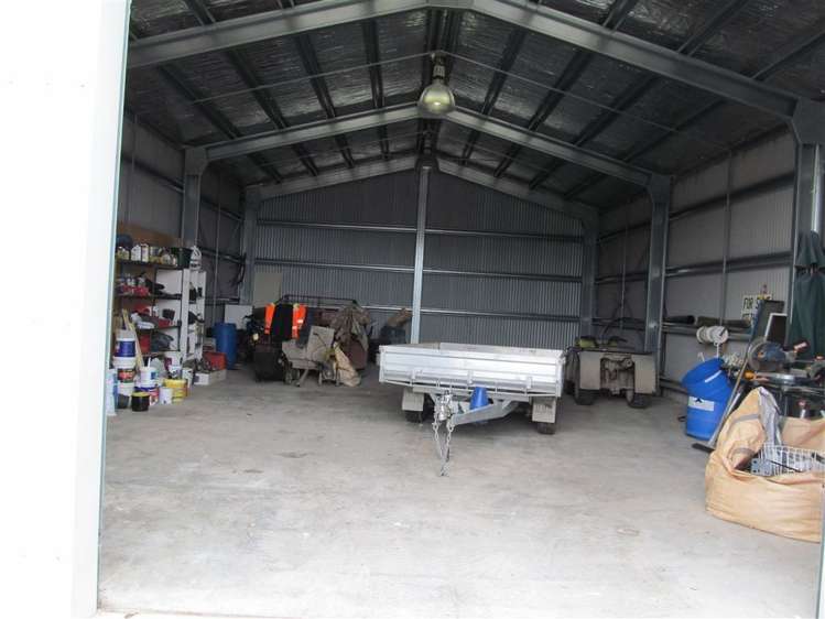 1018b Camerons Line Feilding_28