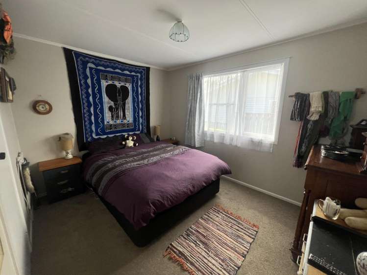 13 Rangipoia Place Turangi_4
