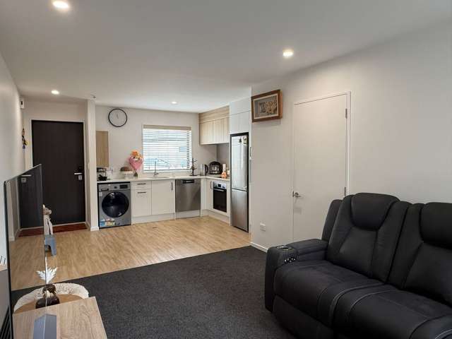3/304 Waterloo Road Hornby_2