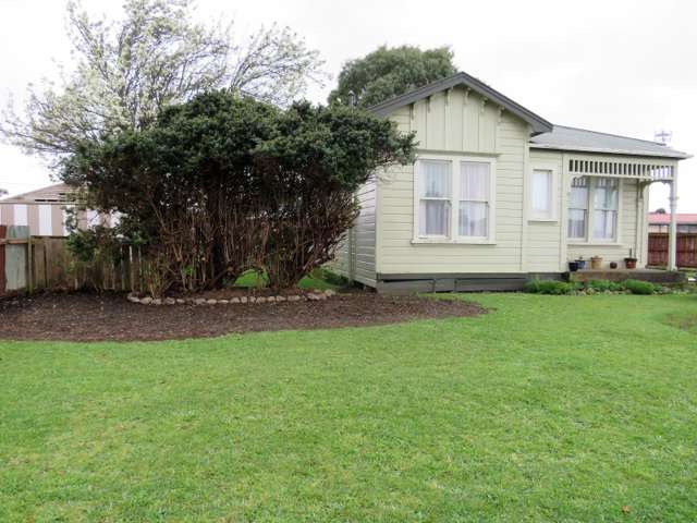 7 Gertrude Street Dannevirke_1