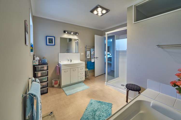 30 Charles Cross Street Longburn_9