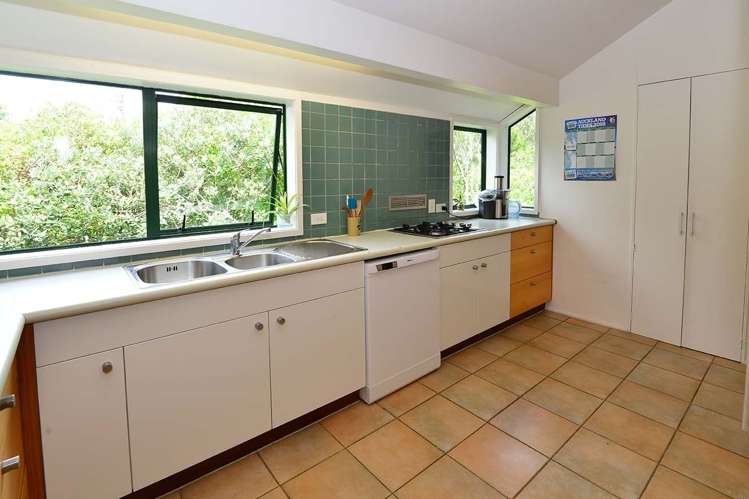 254a Beach Road Campbells Bay_8
