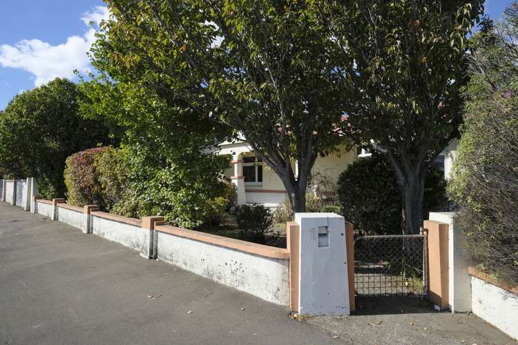 2 Maine Street Dannevirke_8