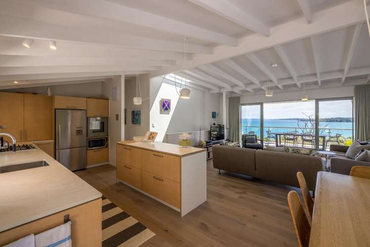 45 Kennedy Point Road Surfdale_3