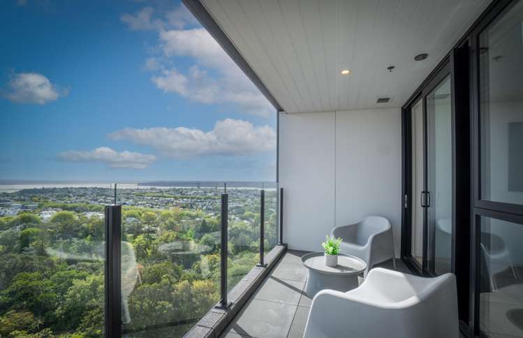 1908/8 Hereford Street Freemans Bay_2