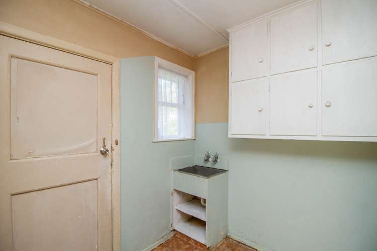 15 Farmer Crescent Taita_13