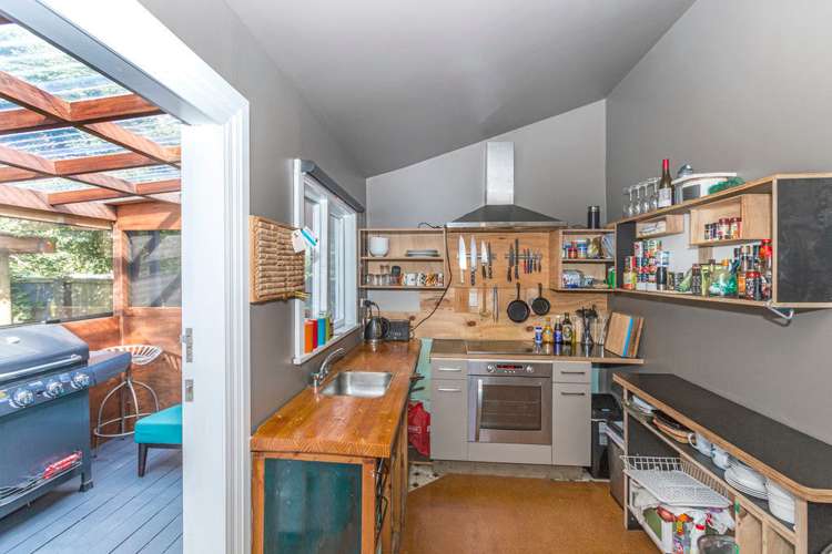 72 Grenville Street Waltham_5