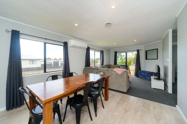 17 Dahlstrom Grove Kelvin Grove_4