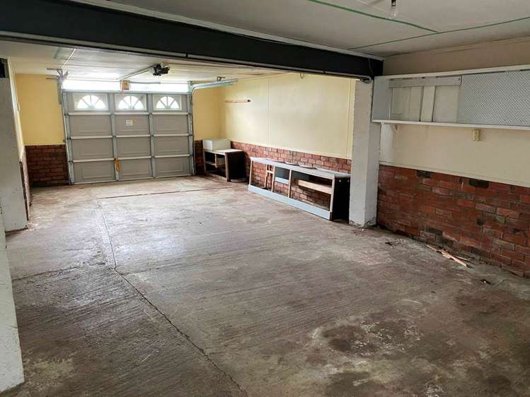 181 Redoubt Road Flat Bush_17