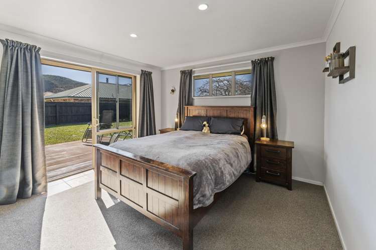 10 Whiting Drive Wakefield_22