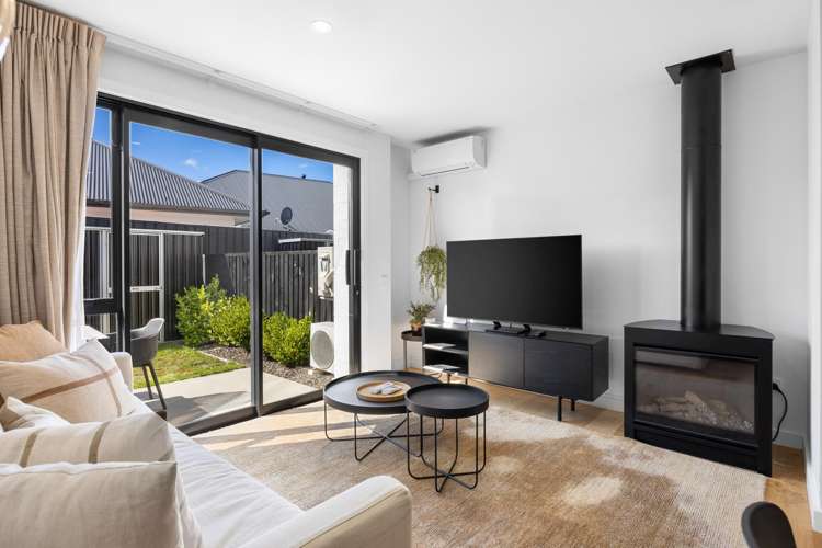 1b Kidds Way Albert Town_8