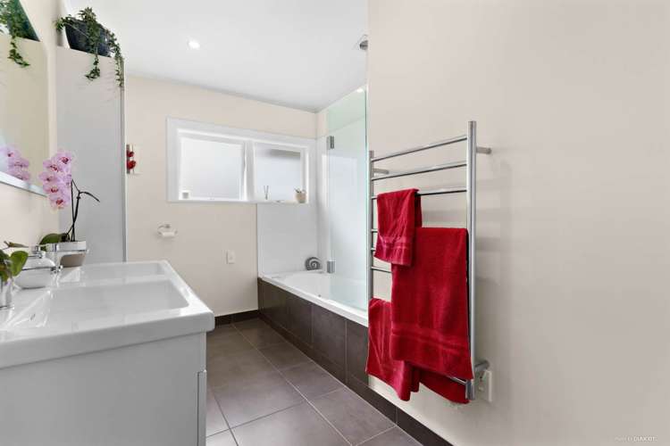 12 Reydon Place Cockle Bay_9