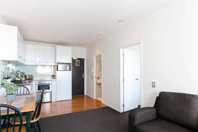 25A/16 Gore Street City Centre_4