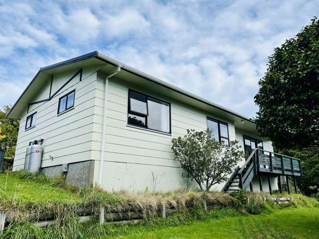 6 Ruth Grove Karori_1