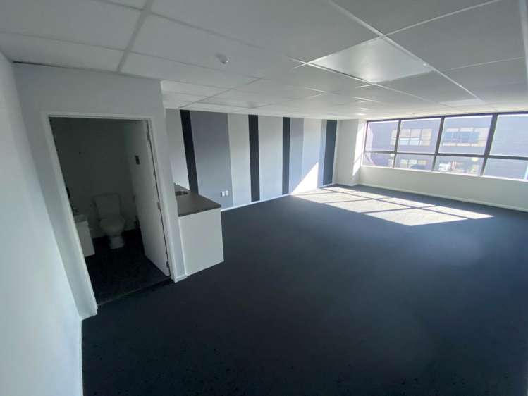 8/19 William Lewis Drive Sockburn_8