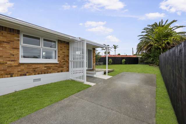 2/33 Malone Road Mount Wellington_1