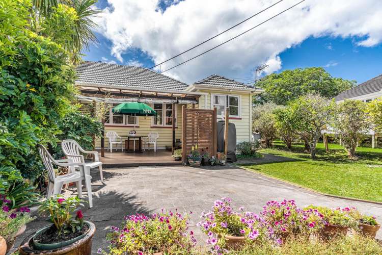 33 Philomel Crescent Bayswater_9