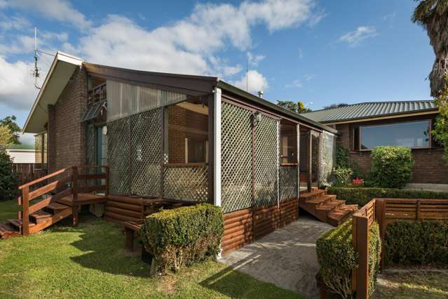 A Hidden Gem - Dream, Build or Embrace the Space!
