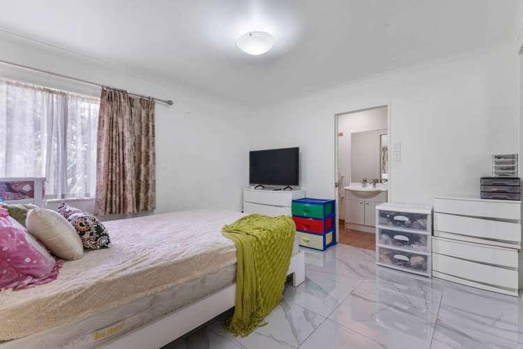 5 Courtvale Place Flat Bush_12