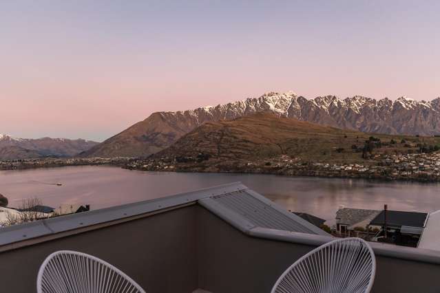 70 Hensman Road Queenstown_1