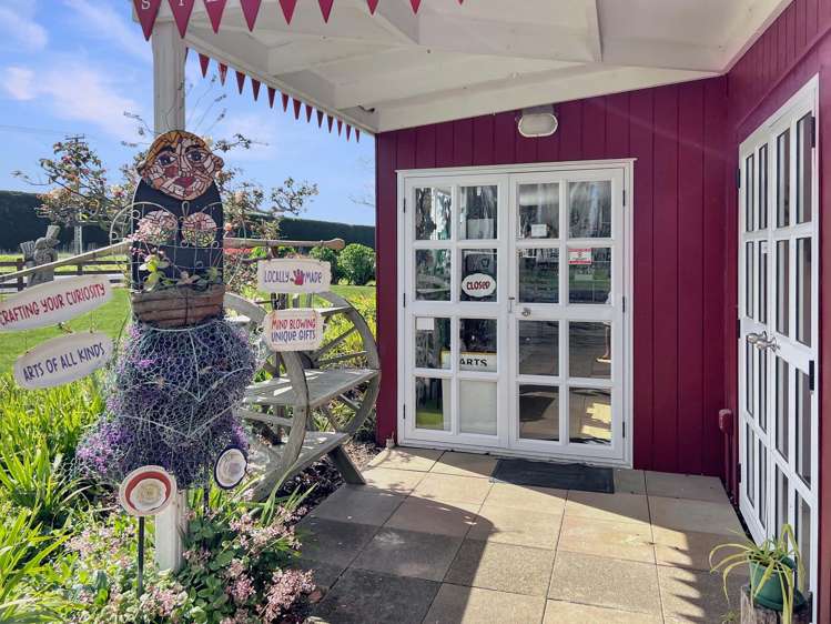 237 Thornton Road Thornton_34