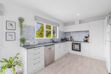 19 Lansbury Avenue_1