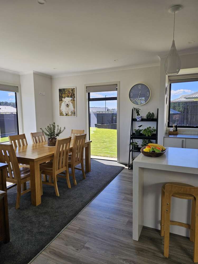 18 Avoca Drive Waiareka Junction_8