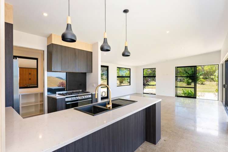 1995 Waimarama Road Waimarama_7