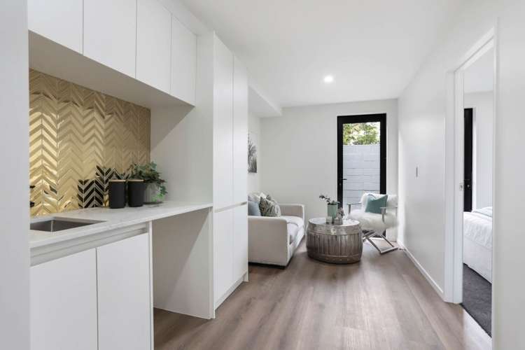 6/20 Fairview Road Mt Eden_2