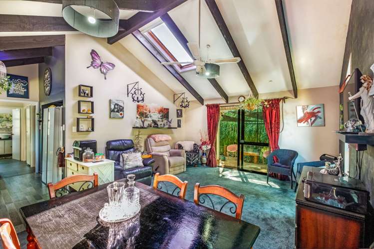 4312 Christchurch Akaroa Road Little River_11